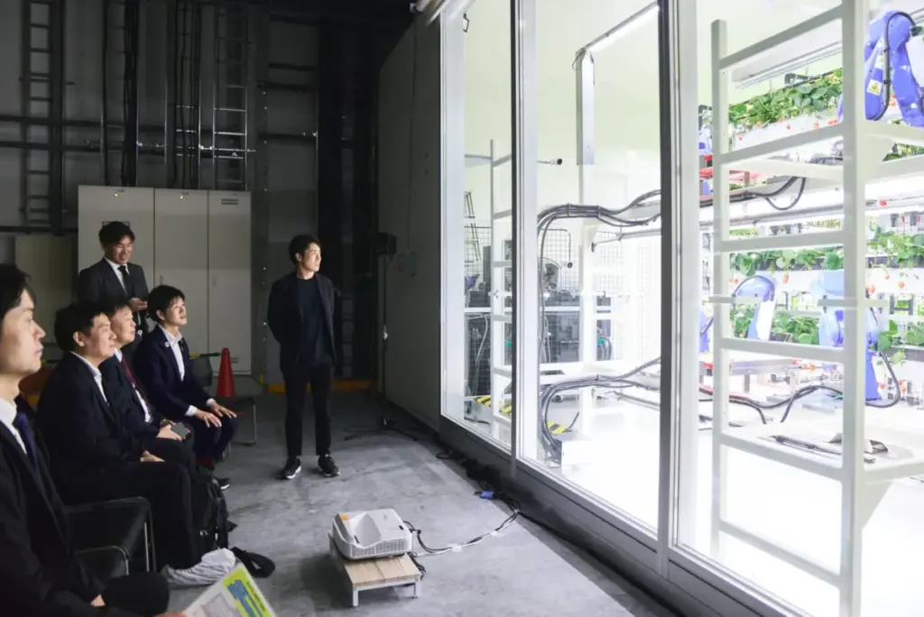 Beyond the Ledger: How Oishii’s New Tokyo R&D Hub Aims to Unlock the Biology of Vertical Farming