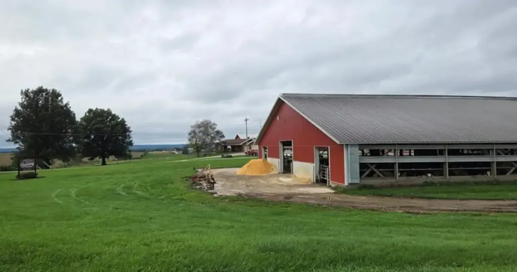 Cultivating Tradition and Technology: Inside the 21st-Century Economics of Berning Acres